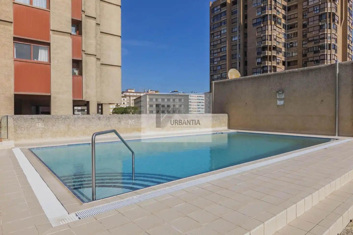 Flat with pool for sale in Avenida de Sancho el Fuerte, imagen 47