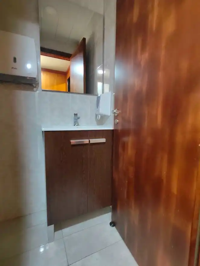 Baño de Oficina de alquiler en Les Corts