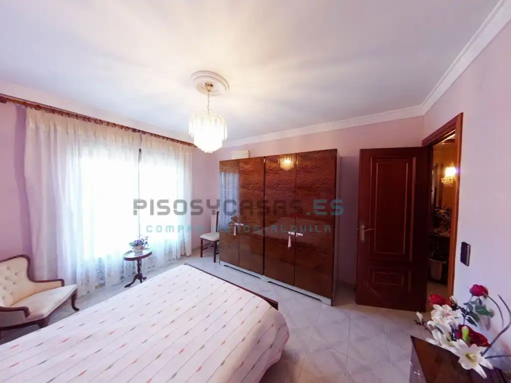 Casa con terraza en venta en Calle Democracia 4, imagen 39