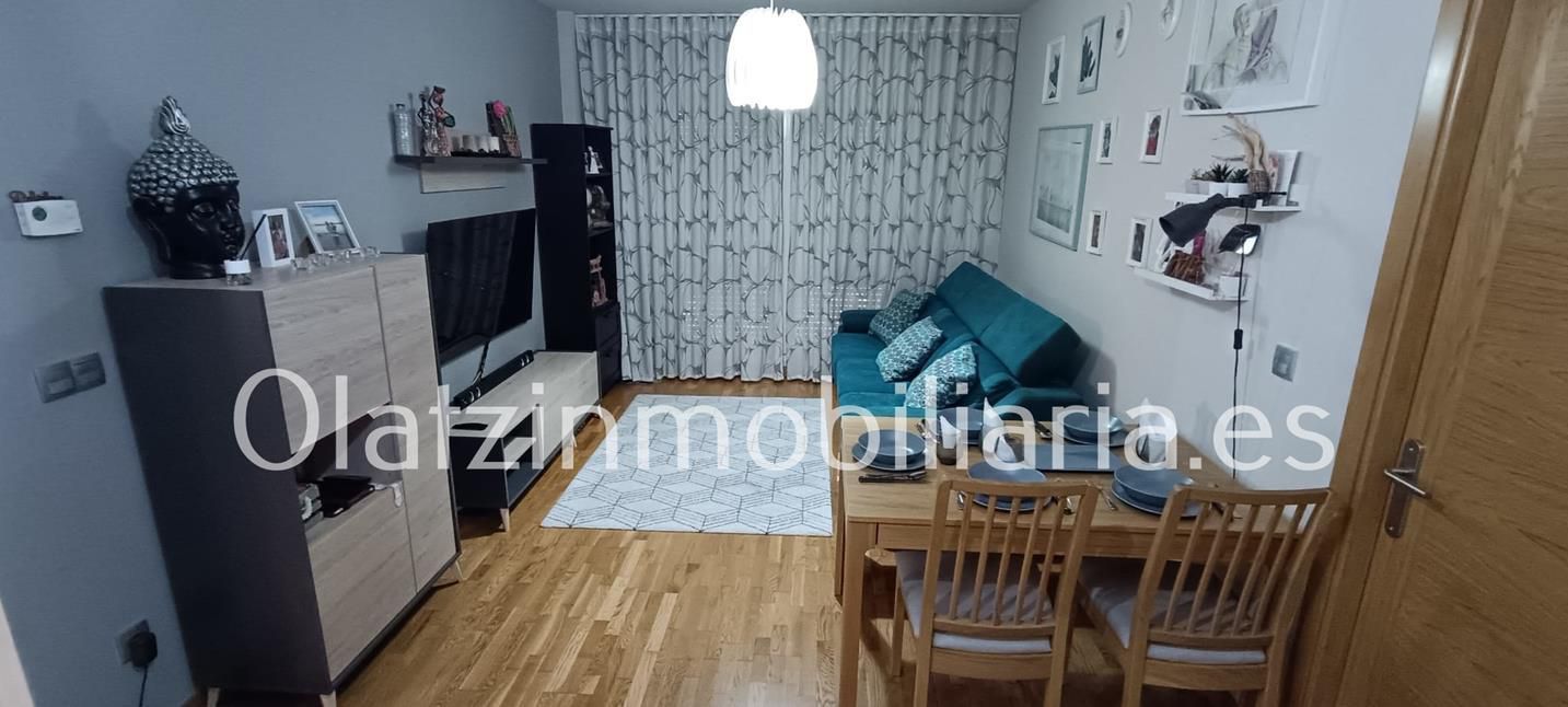 Living room of Flat to rent in Güeñes  with Heating, Terrace and Storage room