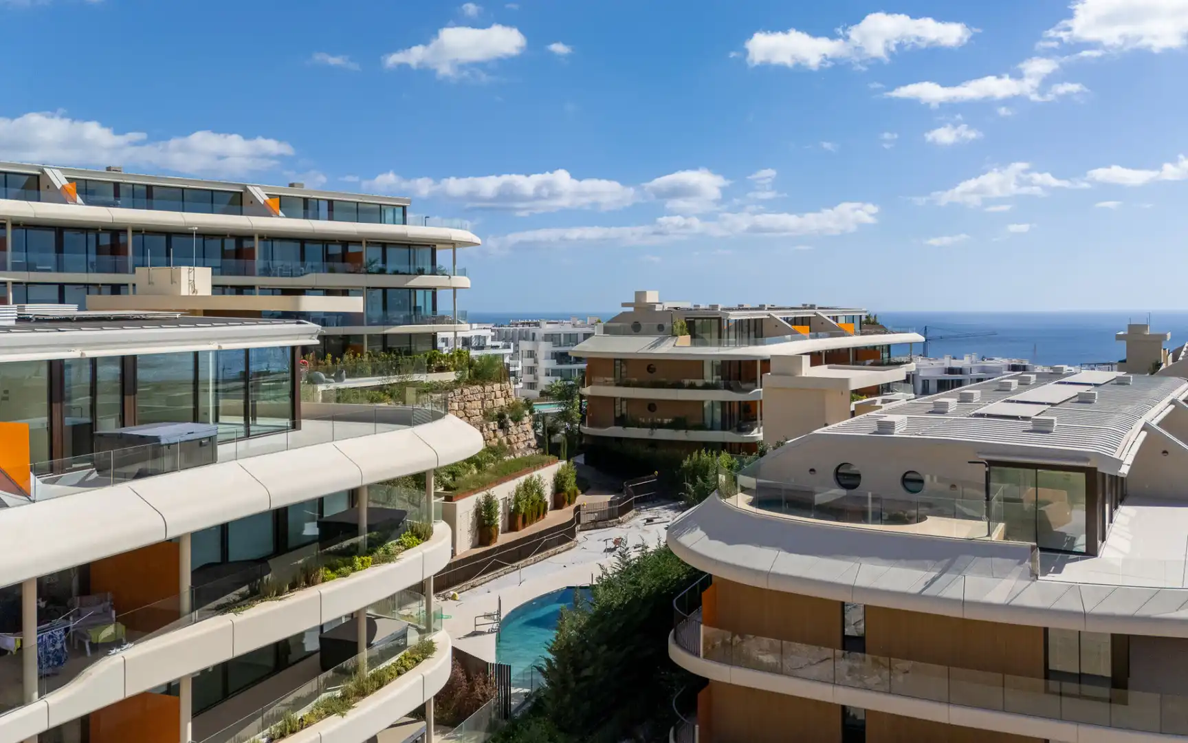 Vista exterior de Planta baixa en venda en Fuengirola amb Aire condicionat, Jardí privat i Terrassa