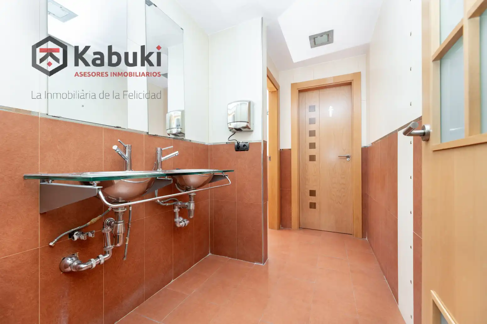 Badezimmer von Büro zur Miete in Armilla mit Terrasse