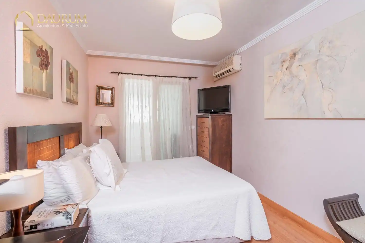 Habitación de Casa adosada en venta en Benalmádena con Aire acondicionado, Calefacción y Trastero