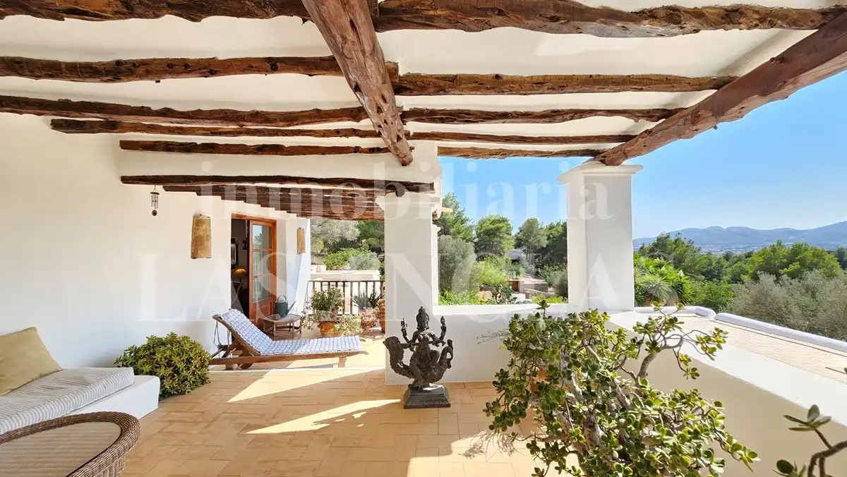 Terrassa de Finca rústica en venda en Santa Eulària des Riu amb Calefacció, Terrassa i Traster