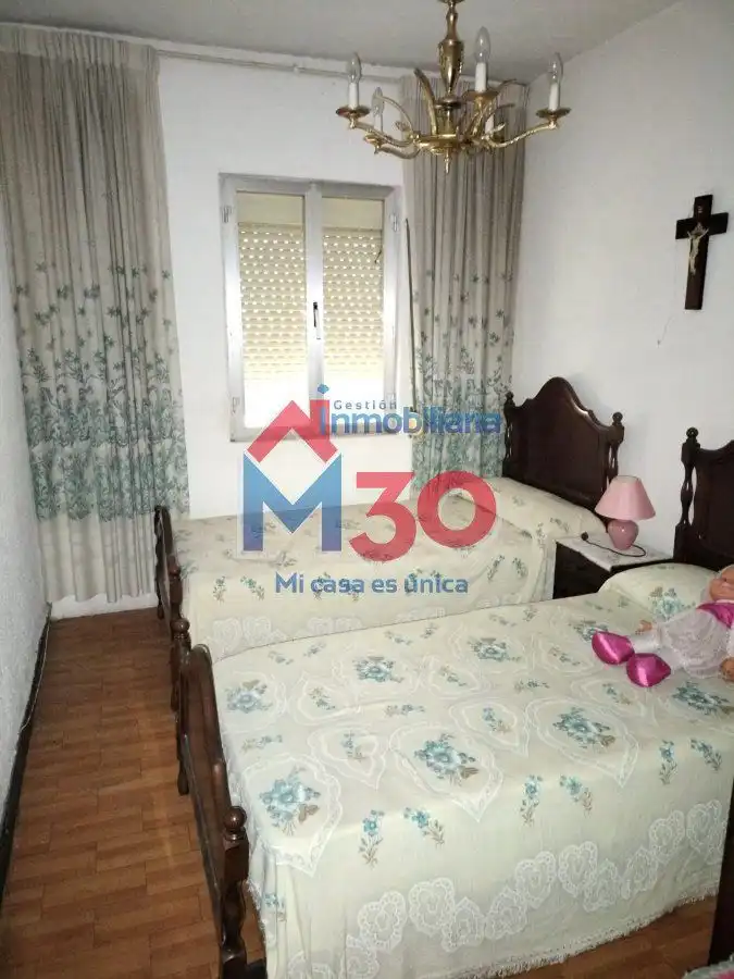 Schlafzimmer von Wohnung zum Verkauf in Miranda de Ebro mit Heizung