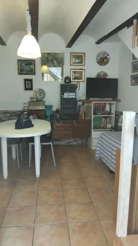 Wohnzimmer von Einfamilien-Reihenhaus zum Verkauf in Utrillas mit Klimaanlage, Heizung und Möbliert