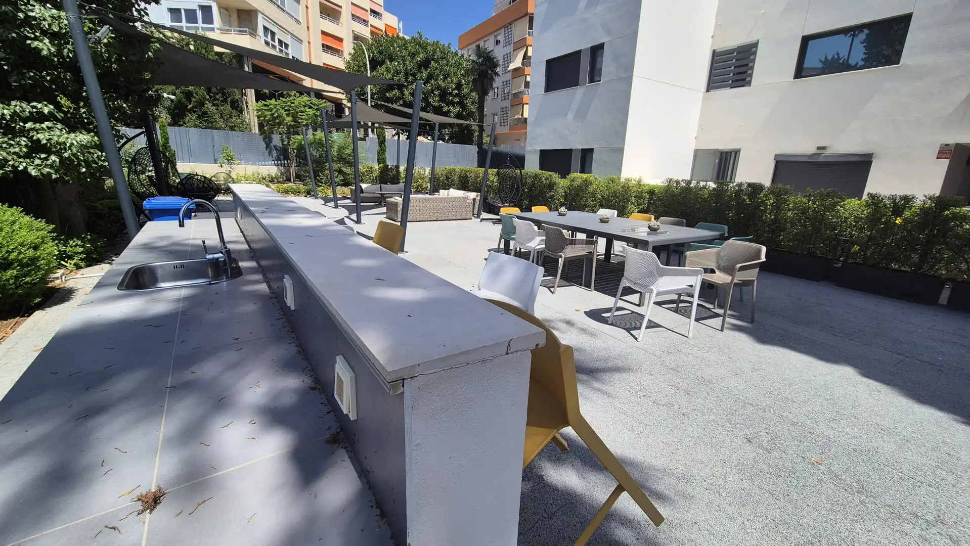 Terrace of Ground floor for rent in Marbella  with Air Conditioner, Terrace and Storage room