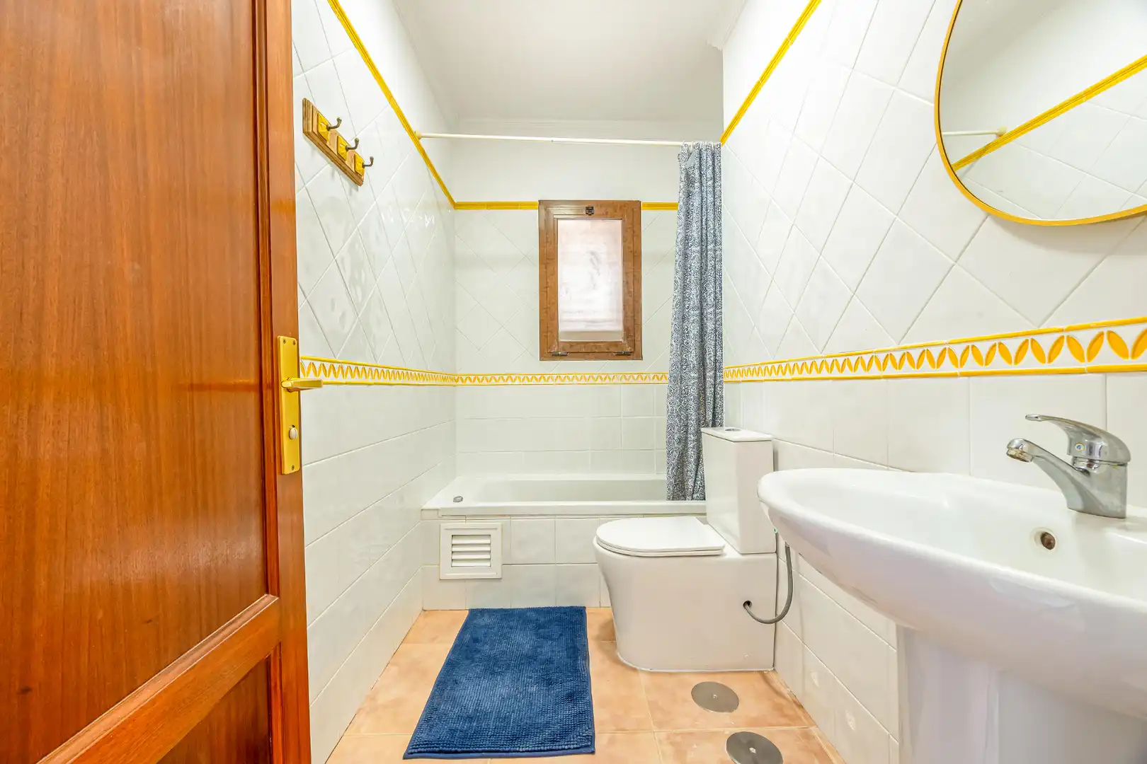 Baño de Casa adosada en venta en Teror con Terraza, Amueblado y Horno