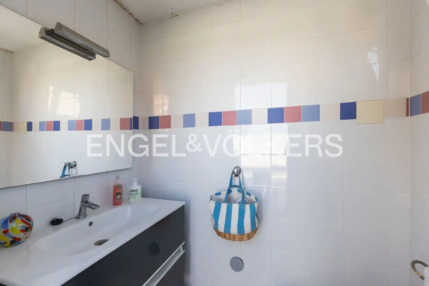 Baño de Casa o chalet en venta en Benissanó con Aire acondicionado, Calefacción y Jardín privado