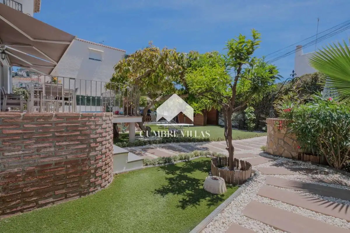 Jardín de Casa o chalet en venta en Almuñécar con Jardín privado, Terraza y Amueblado