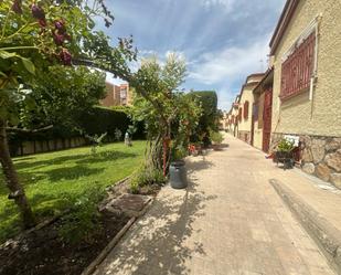 Garden of House or chalet for sale in Fuenlabrada  with Air Conditioner and Furnished