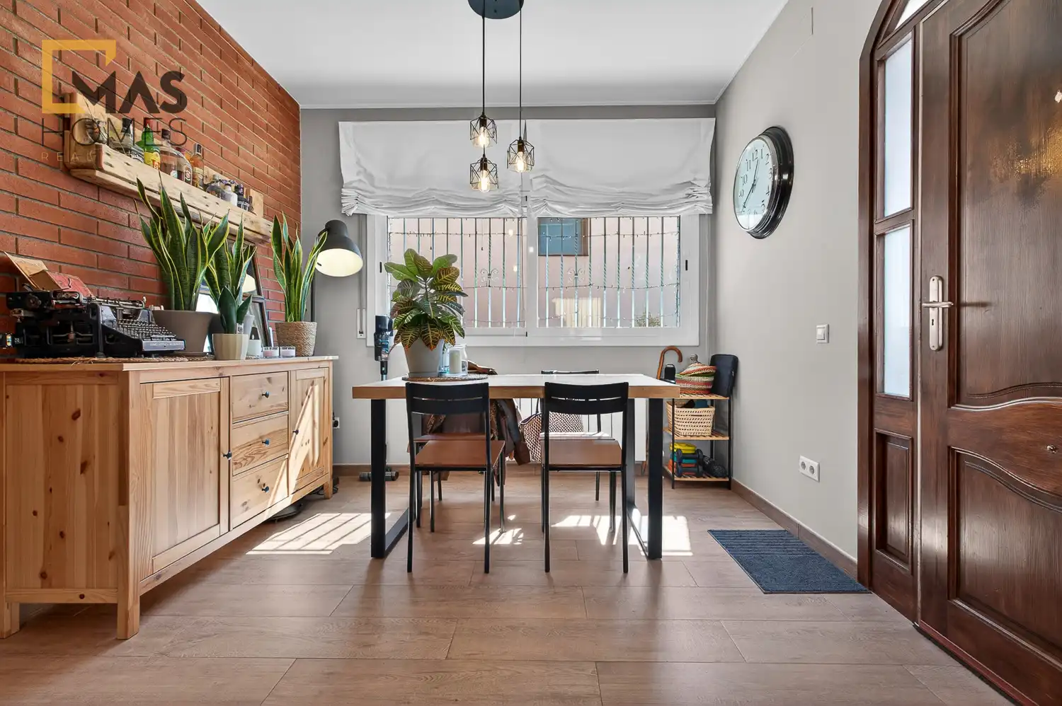 Dining room of Houses for sale in Sant Cugat del Vallès  with Air Conditioner, Heating and Storage room