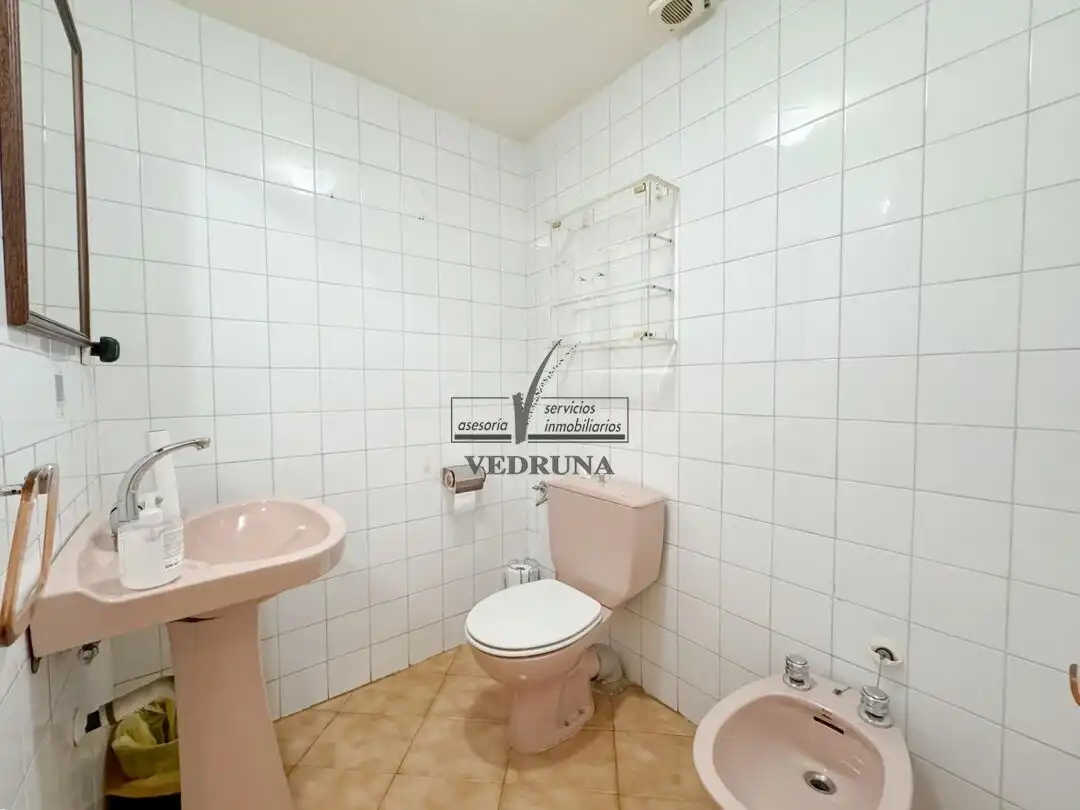 Office space with lift for sale in Paseo de Sagasta, imagen 24