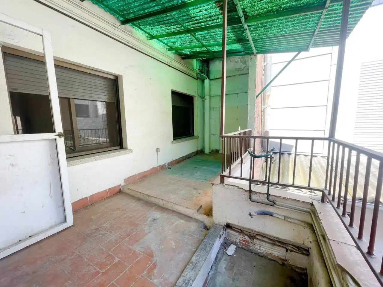 Wohnung zum Verkauf in Cerdanyola del Vallès mit Heizung und Balkon