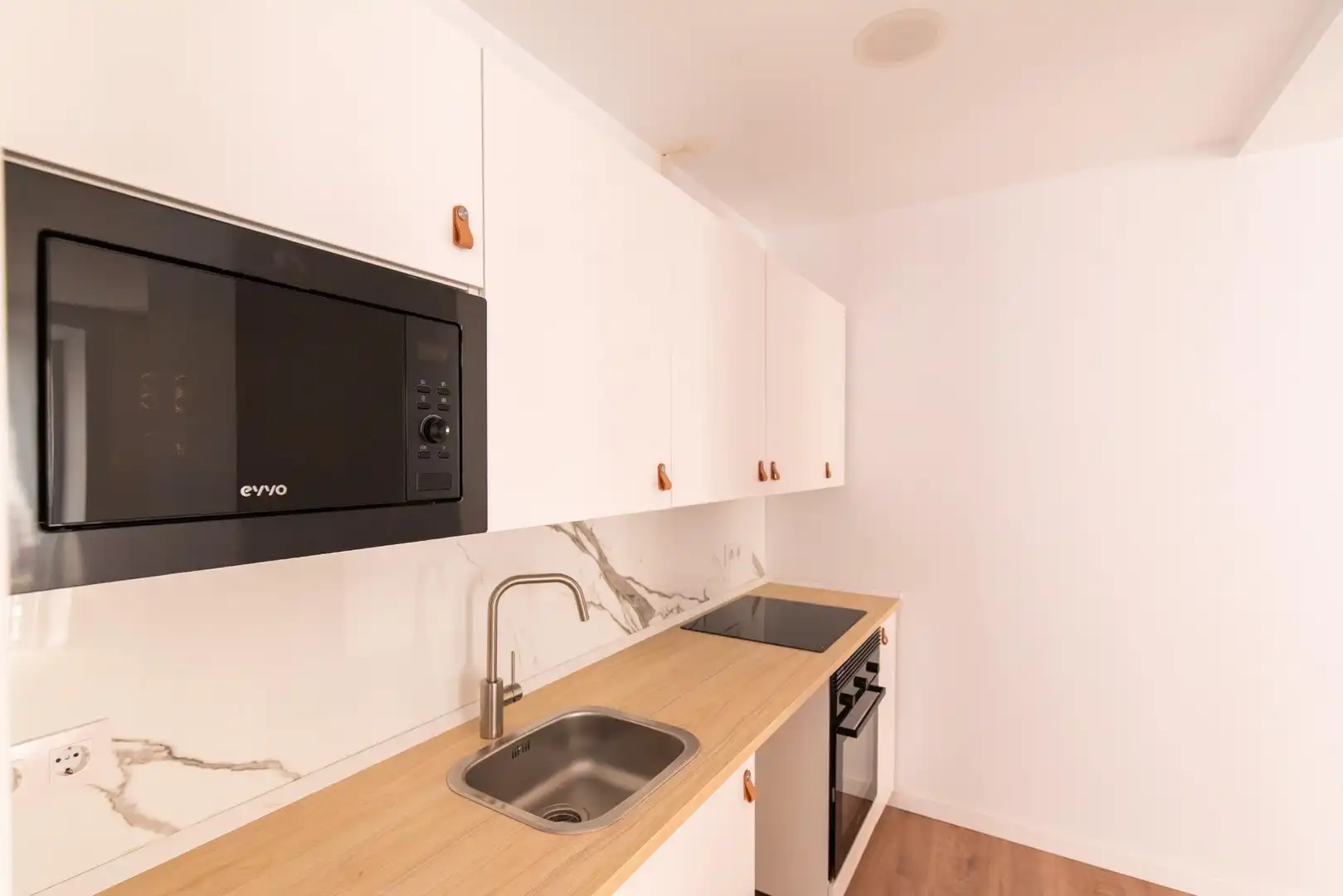 Cocina de Apartamento en venta en Cádiz