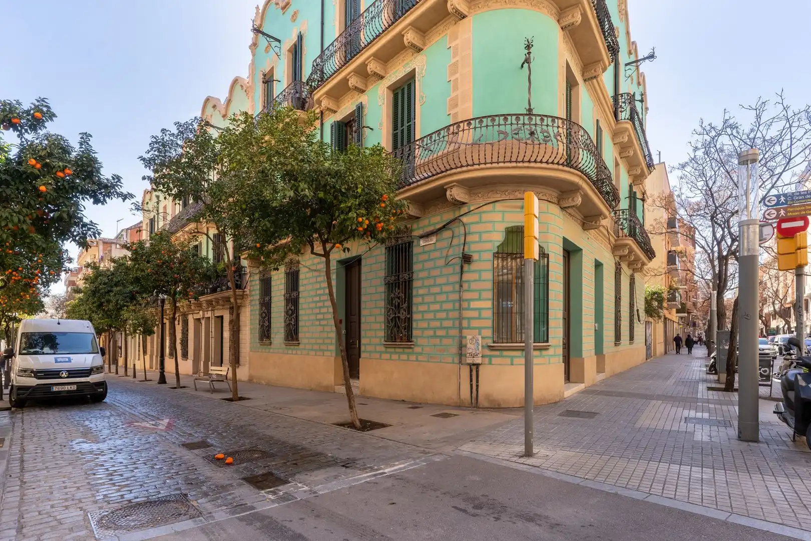 Exterior view of Garage for rent in Barcelona