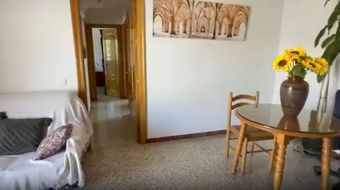 Foto 2 de Piso en venta en Calle Ramal Atabalero, Los Almendros - El Limonero - El Tomillar, Málaga Capital
