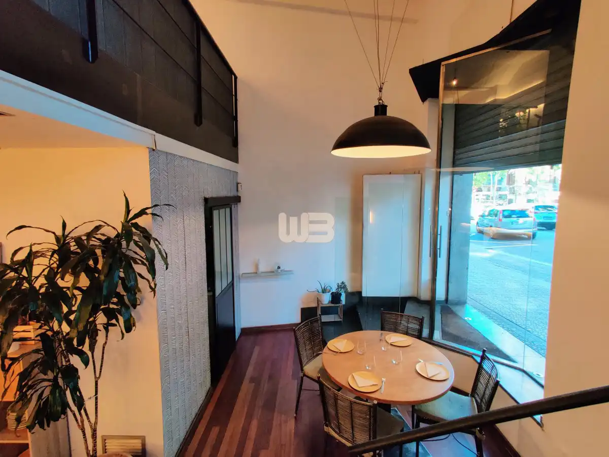Business premises for transfer in Carrer de Bailèn, imagen 11