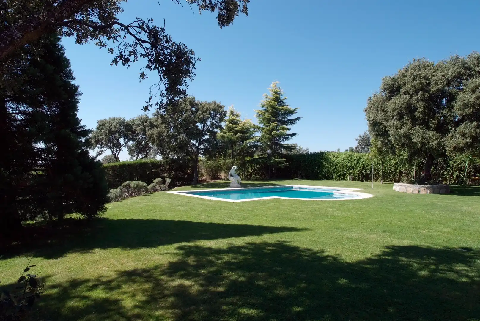 Piscina de Casa o xalet en venda en Ciudalcampo amb Jardí privat, Piscina i Jacuzzi