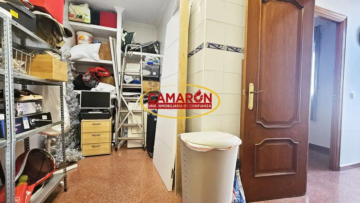 Habitación de Casa adosada en venta en La Puebla del Río