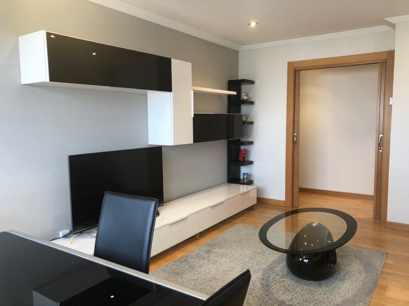 Living room of Flat to rent in Colindres  with Heating, Parquet flooring and Terrace