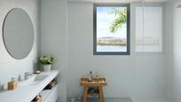 Bathroom of Apartment for sale in Calpe / Calp  with Community pool