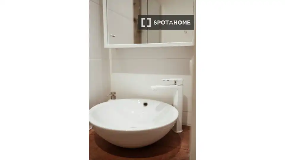 Flat with terrace to rent in Ciutat Vella, imagen 12
