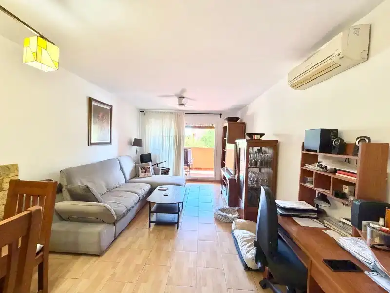 Sala d'estar de Pis en venda en Torremolinos amb Aire condicionat, Terrassa i Traster