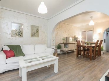Casa amb balcó en venda a Creta