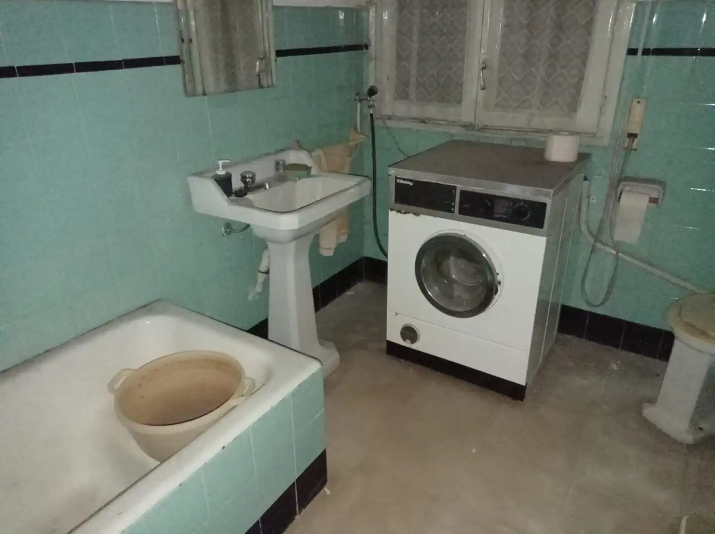 Casa rústica amb terrassa en venda a Monzón, imagen 2