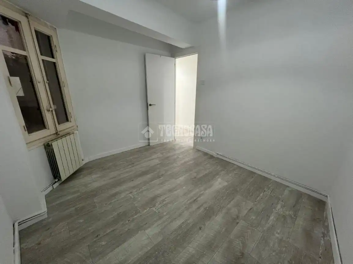 Flat for sale in Zaragoza  with Heating and Terrace