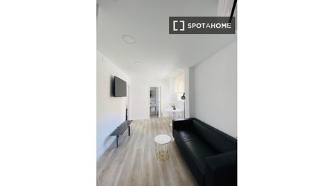 Foto 3 de Habitación en Mercado, Alicante / Alacant