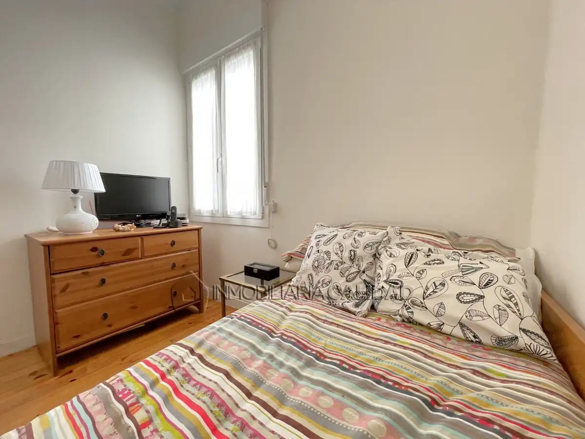Bedroom of Flat for rent in Burgos  with Heating and Furnished