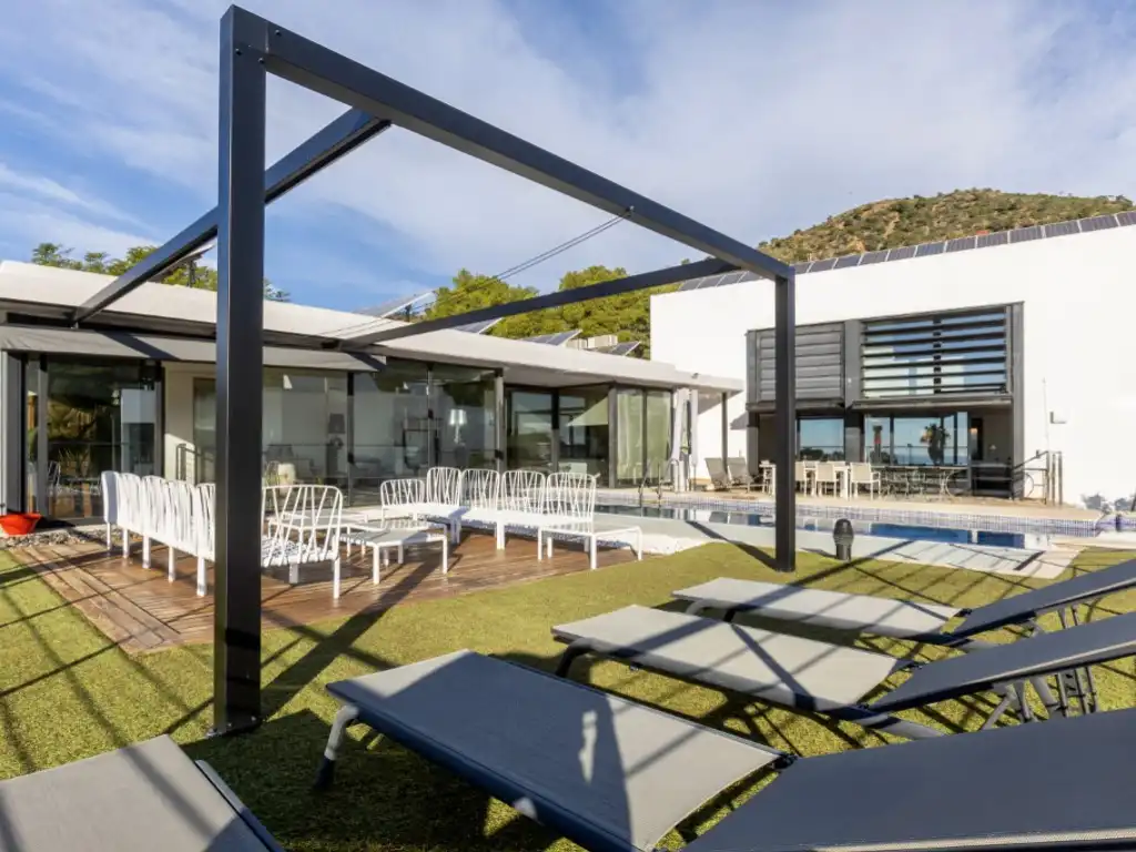 Casa o xalet en venda a Calle Ample, Montornés - Las Palmas - El Refugio