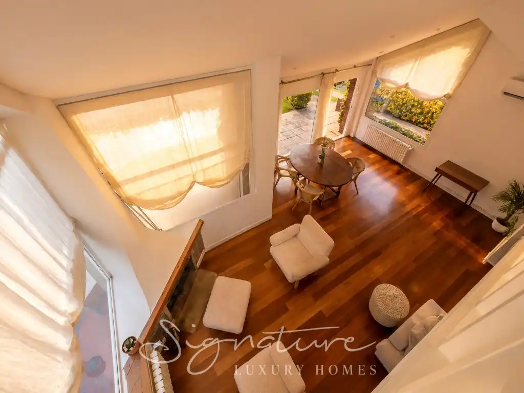 Sala de estar de Casa o chalet de alquiler en Sant Cugat del Vallès con Aire acondicionado, Jardín privado y Terraza