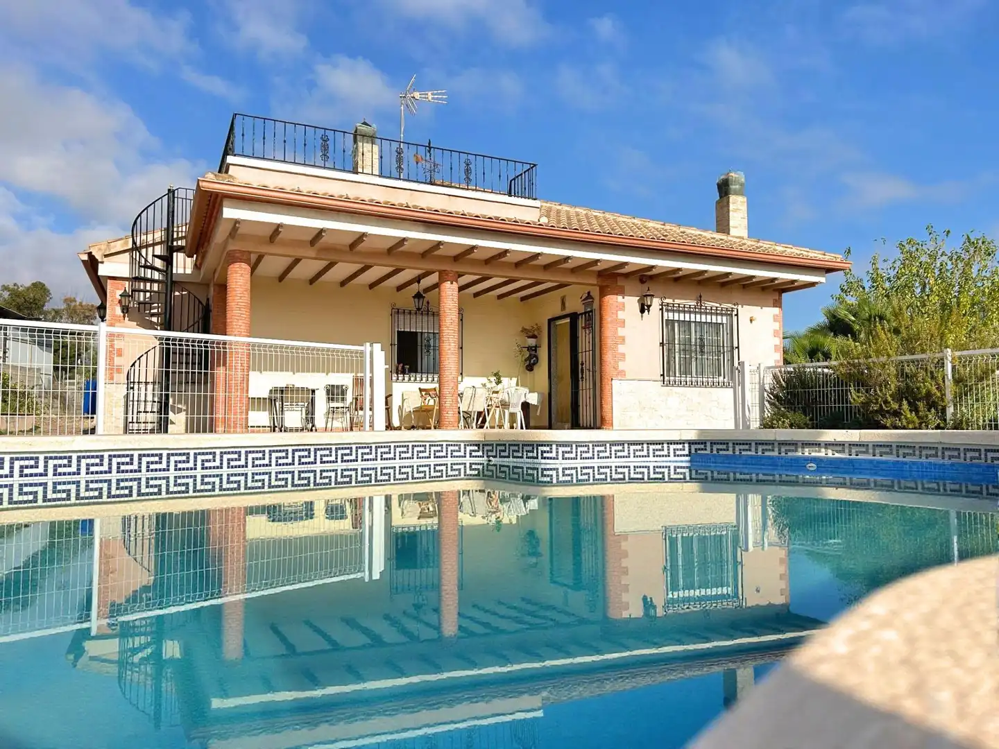 Villa avec piscine à vendre à Partida HORNA BAJA
