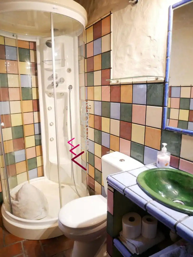 Baño de Edificio en venta en Ubrique