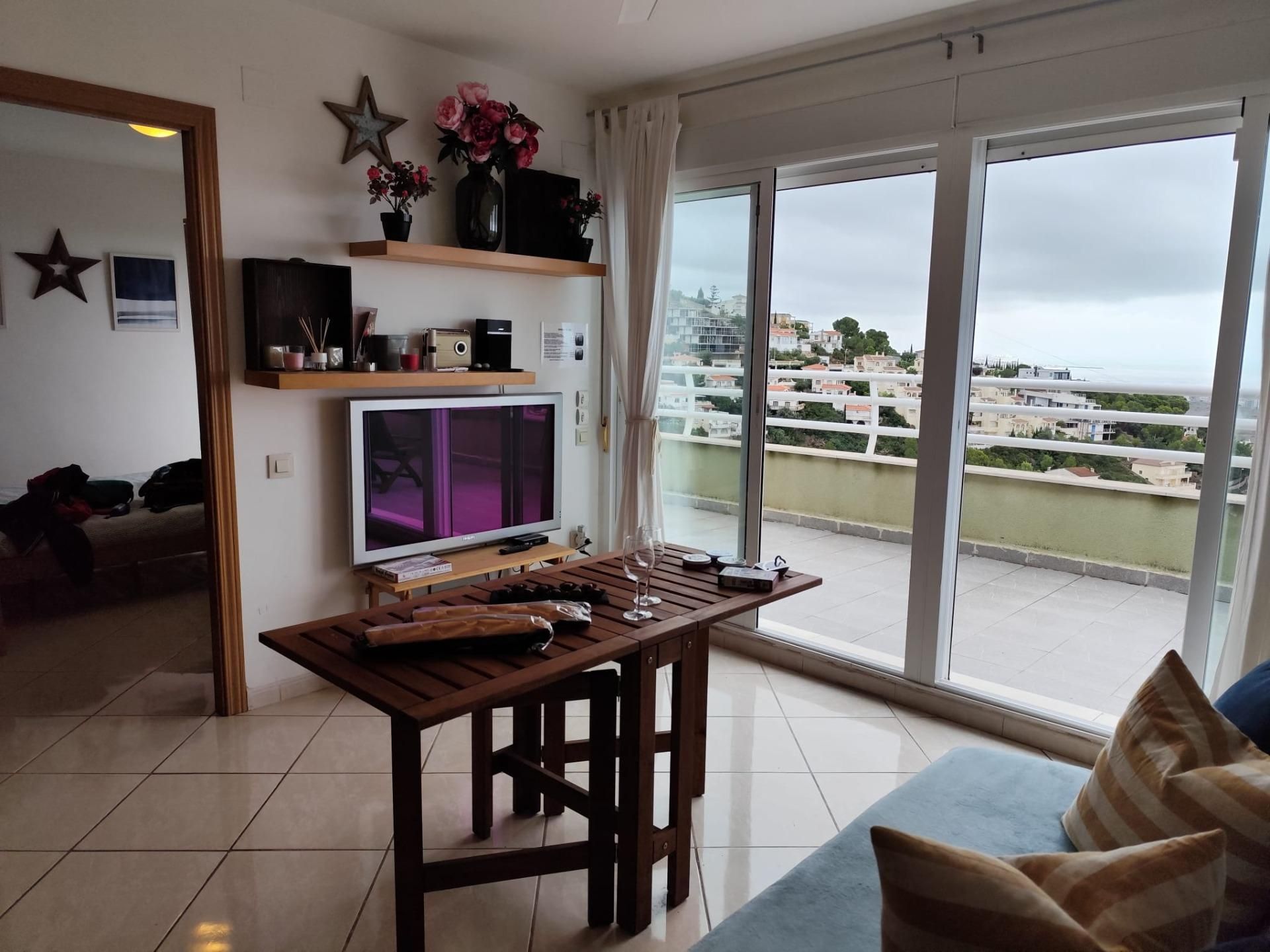 Living room of Flat for sale in Peñíscola / Peníscola  with Terrace, Furnished and Alarm