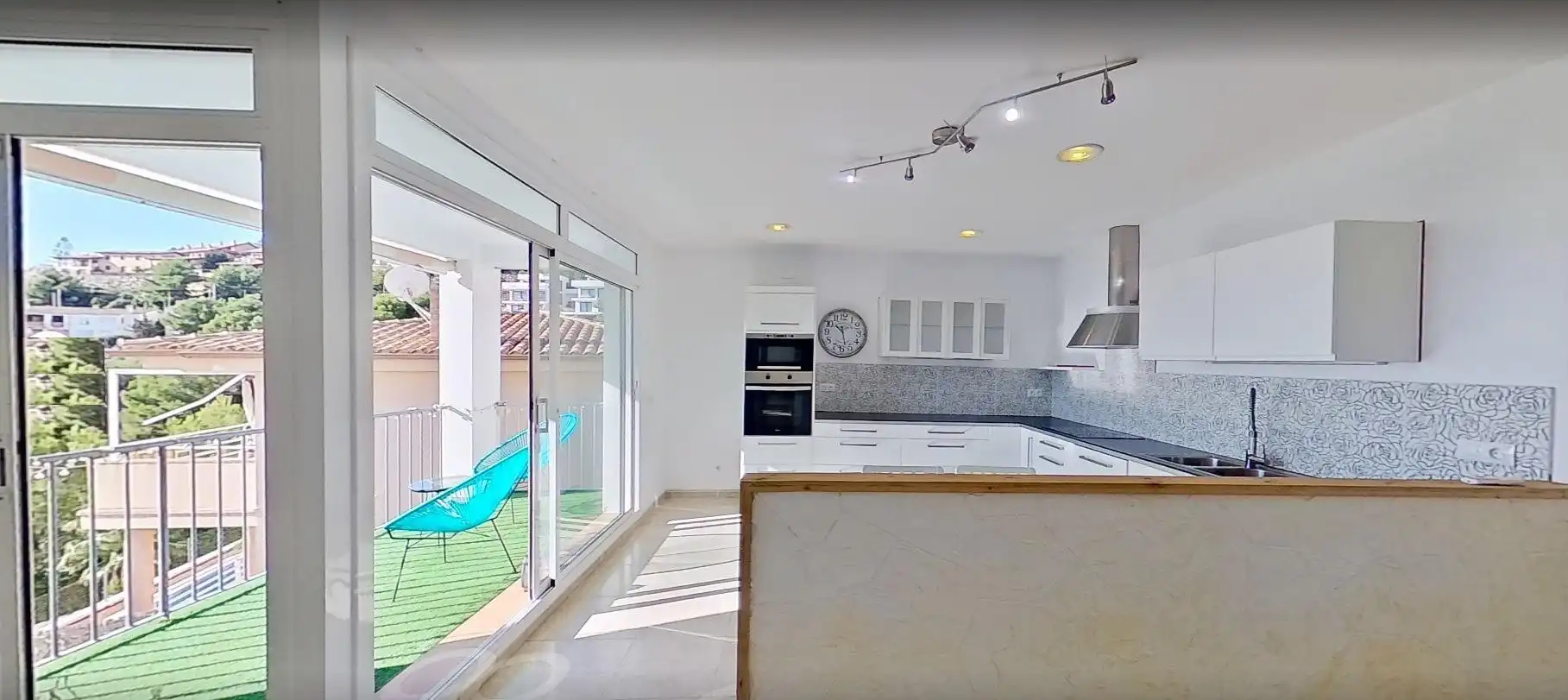 Semi-detached house with terrace for sale in Avenida del Comte Gómez de Orbaneja, imagen 8