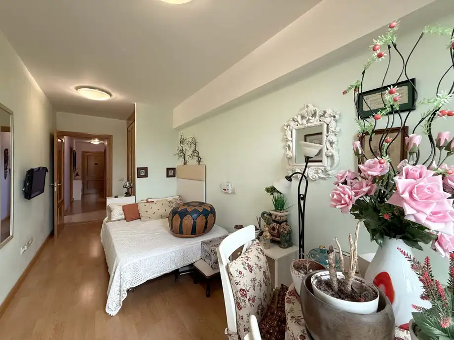 Habitación de Piso en venta en Vitoria - Gasteiz con Calefacción, Trastero y Amueblado