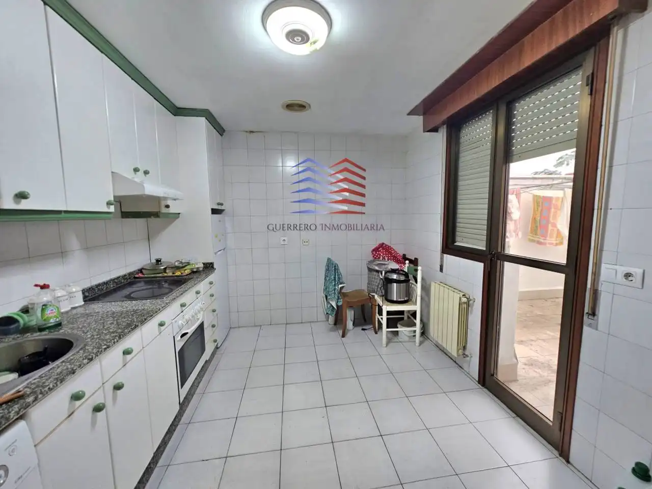 Kitchen of Flat for rent in Ourense Capital   with Heating, Parquet flooring and Terrace