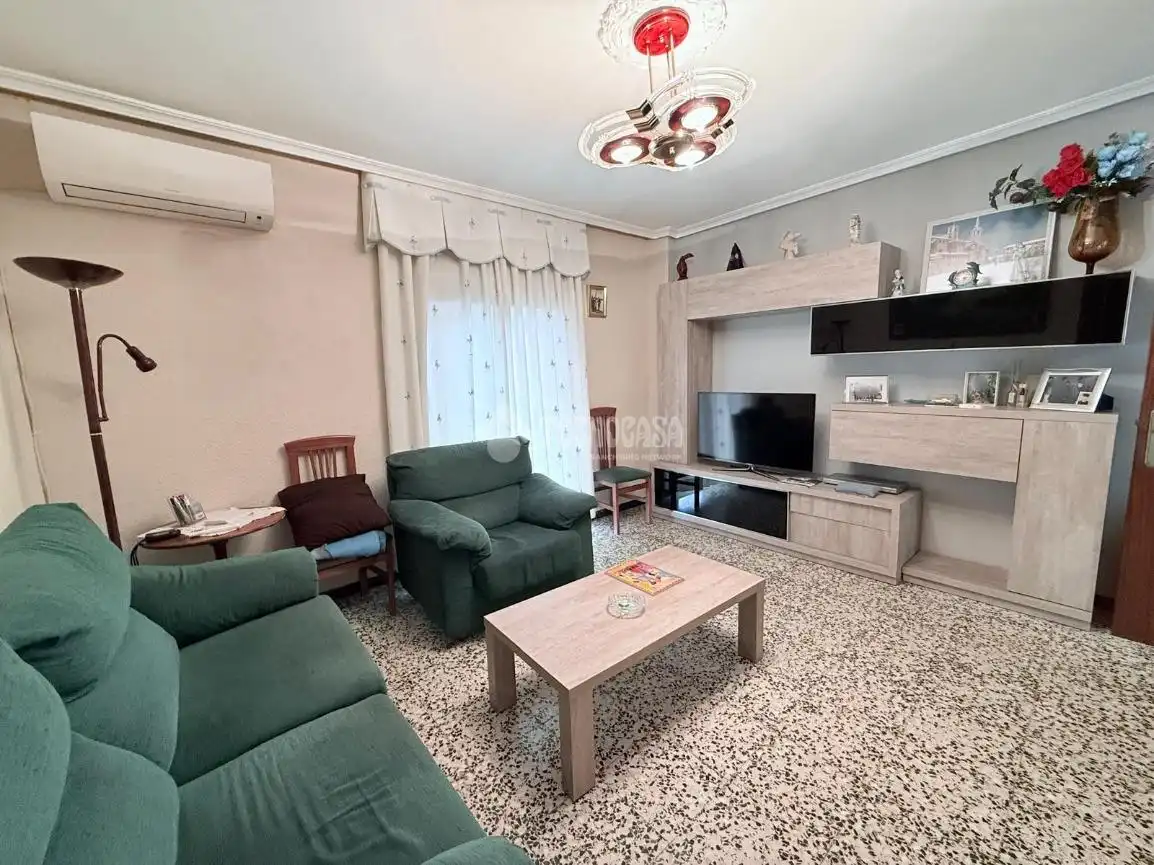 Sala d'estar de Pis en venda en Alcorcón amb Aire condicionat