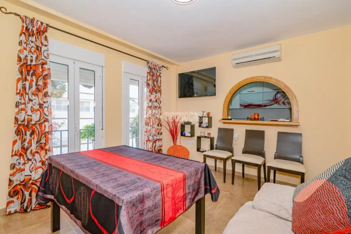 Sala de estar de Piso en venta en Lucena con Aire acondicionado y Amueblado