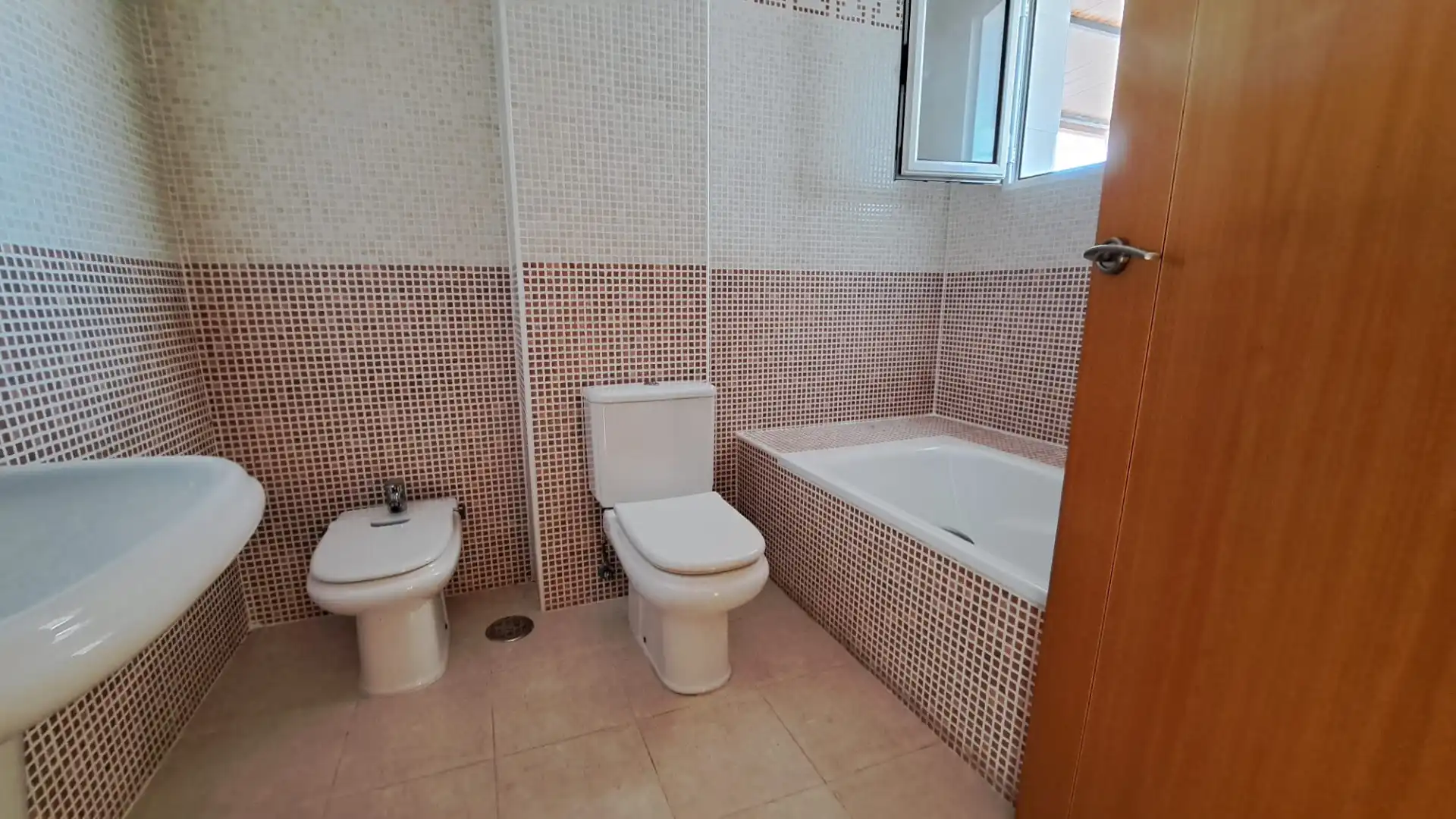 Bathroom of Attic for sale in Murcia  with Air Conditioner, Heating and Parquet flooring