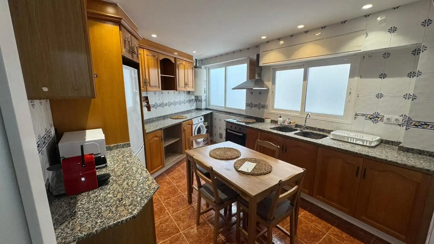 Habitación en Mestre Marçal, Torrefiel