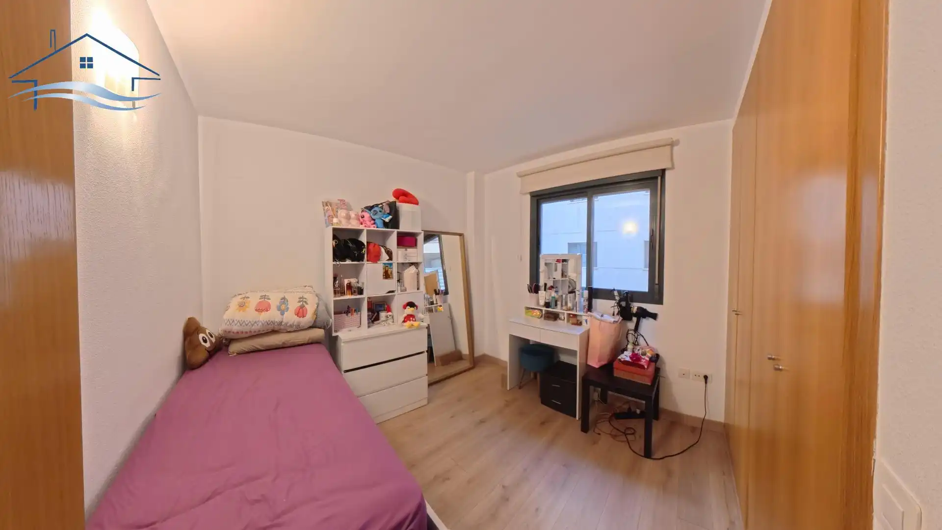 Schlafzimmer von Wohnung zum Verkauf in Alicante / Alacant mit Klimaanlage, Abstellraum und Ofen