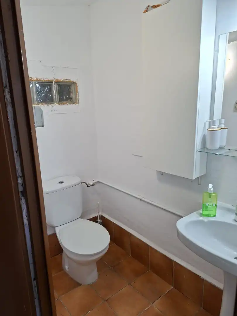 Bathroom of Country homes for sale in Caspe  with Private garden, Swimming Pool and Furnished