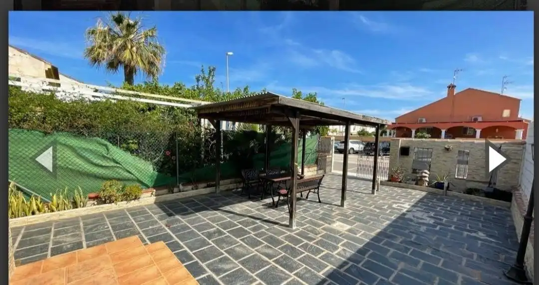 Terraza de Casa adosada en venta en Pilar de la Horadada con Aire acondicionado, Calefacción y Jardín privado
