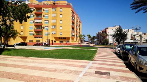 Foto 3 de Pis en venda a Roquetas Pueblo, Almería