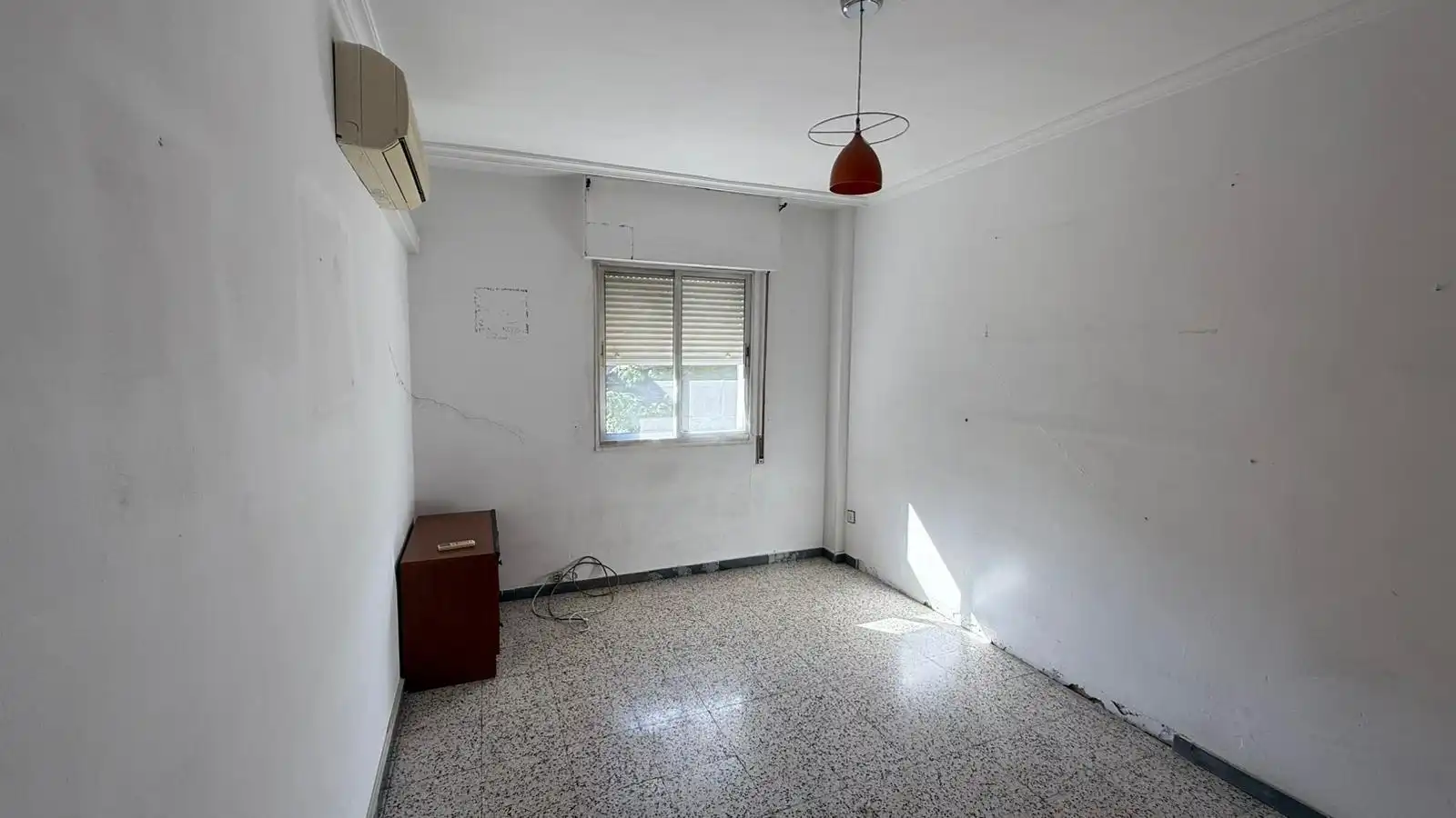 Habitación de Piso en venta en Sevilla con Aire acondicionado y Terraza
